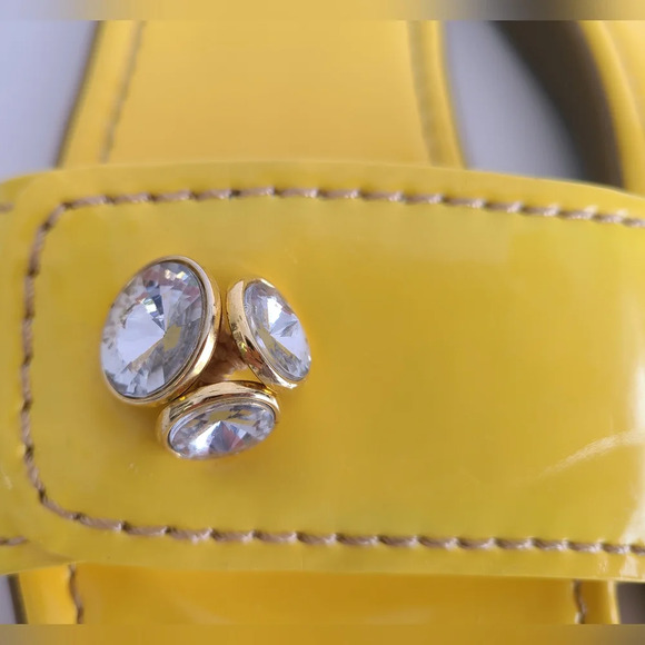 Apostrophe Yellow Flat Slide In Sandals Women’s‎ Size 10 - Picture 3 of 8